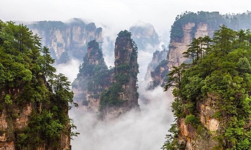 18-Day Best China Private Tour: Jiuzhaigou & Zhangjiajie Avatar Adventure